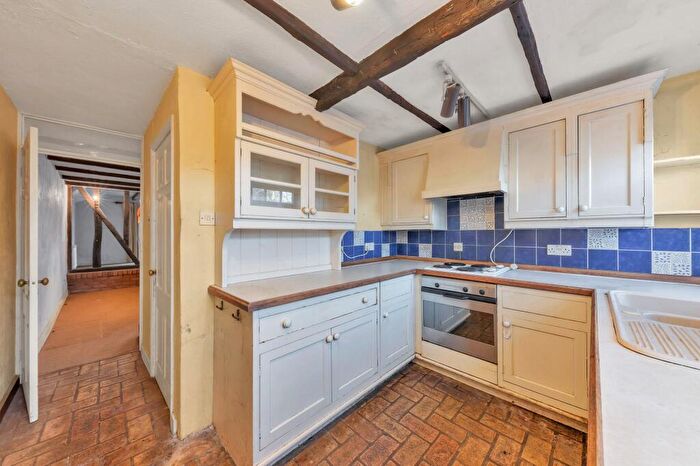 2 Bedroom Cottage For Sale In High Street, Barkway, SG8