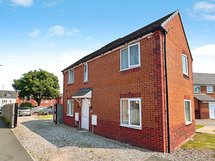 3 Bedroom Semi Detached House For Sale In Blindsill Road, Farnworth, BL4