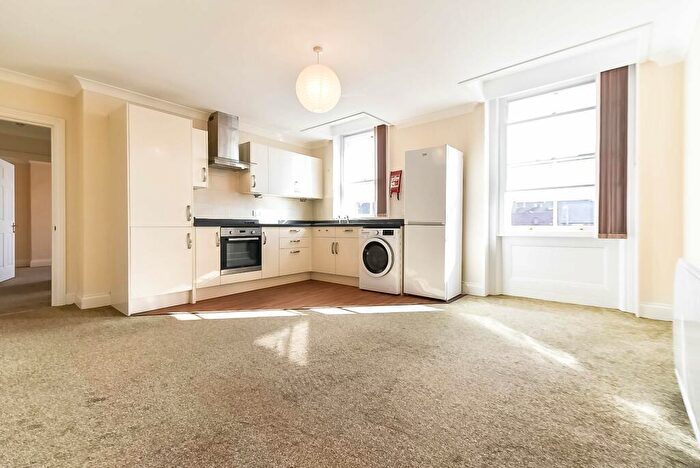 1 Bedroom Flat To Rent In Friary Chambers, Whitefriargate, Whitefriargate, Hull, HU1