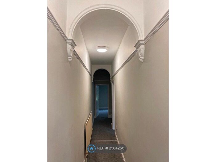 2 Bedroom Flat To Rent In Alexandra Road, Newcastle Under Lyme, ST5