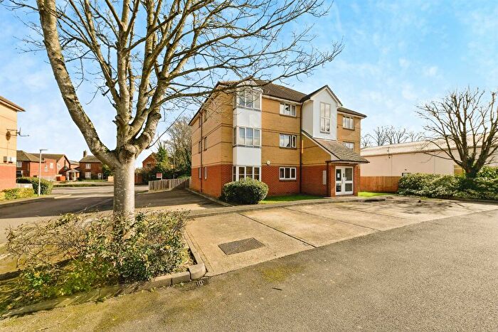 1 Bedroom Flat For Sale In Bedford Road, Hitchin, SG5