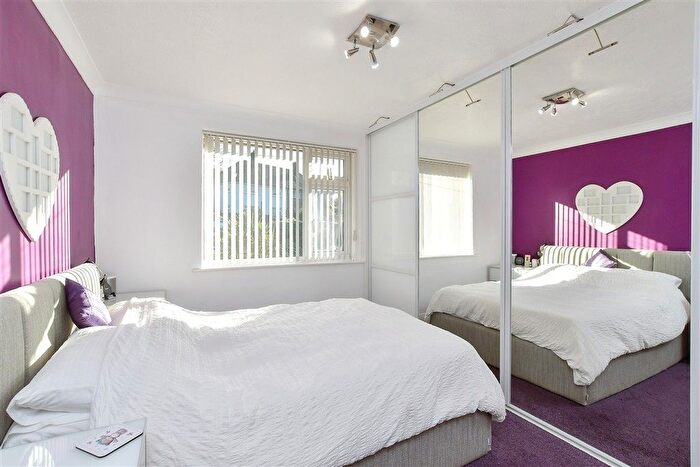 3 Bedroom Terraced House For Sale In Rotherfield Crescent, Hollingbury, Brighton, East Sussex, BN1