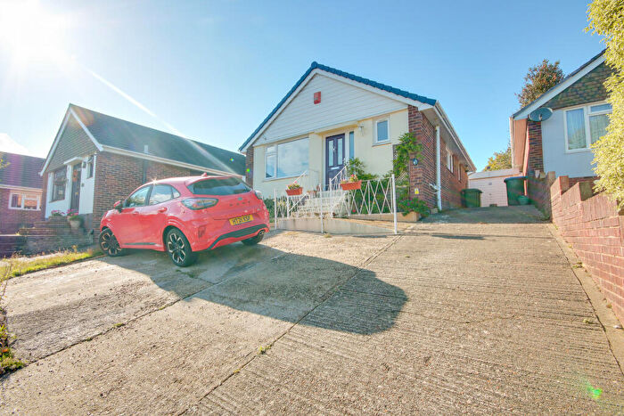 2 Bedroom Detached Bungalow For Sale In Sholing! Popular Location! Beautifully Maintained Throughout!, SO19