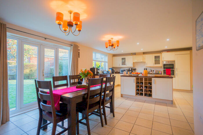 5 Bedroom Detached House To Rent In Mimosa Drive, Shinfield, Reading, Berkshire, RG2