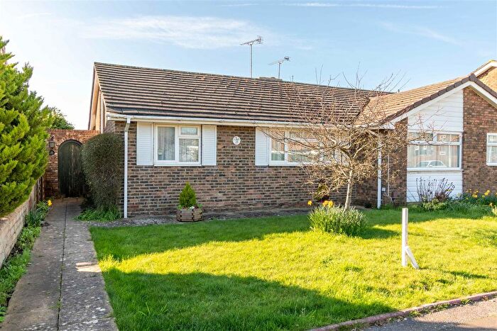 2 Bedroom Bungalow For Sale In Boxgrove, Goring-By-Sea, Worthing, BN12