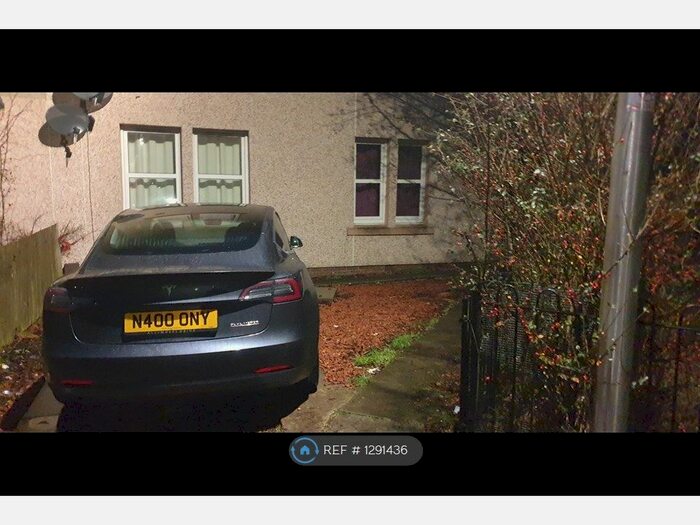 1 Bedroom Flat To Rent In Whitehill Crescent, Carluke ML8
