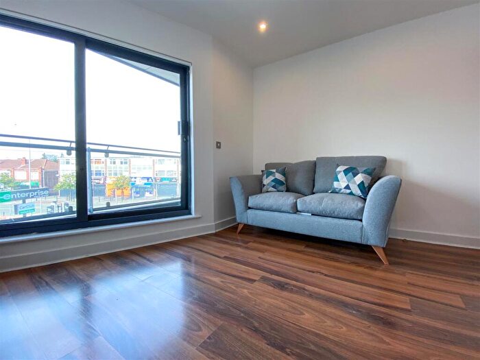 2 Bedroom Apartment To Rent In Southpoint, Lane End Road, Burnage, M19
