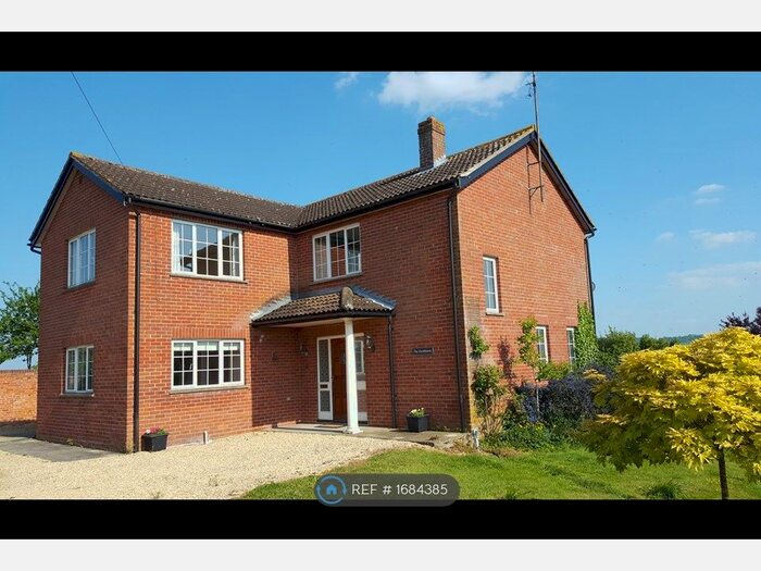4 Bedroom Detached House To Rent In Wickfield Farm, Royal Wootton Bassett, Swindon, SN4