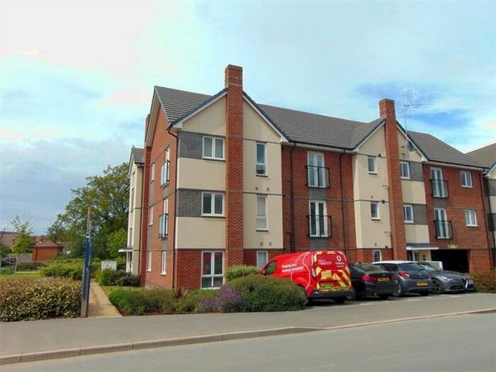 1 Bedroom Flat To Rent In Fullbrook Avenue, Spencers Wood, Reading, Berkshire RG7