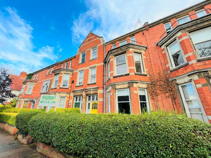 1 Bedroom Apartment To Rent In The Crescent, Kingsley, Northampton, NN1