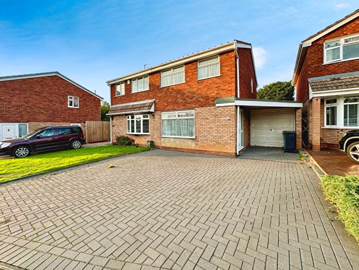 3 Bedroom Semi Detached House For Sale In Furzebank Way, Willenhall, WV12
