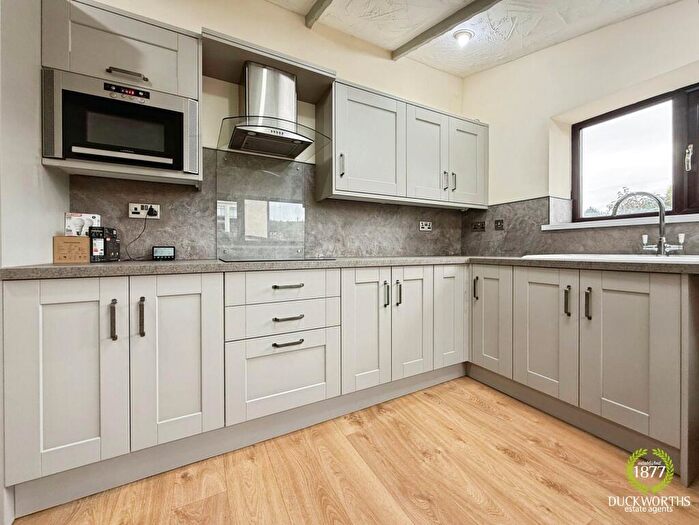 2 Bedroom Terraced House For Sale In West View, Tockholes, BB3