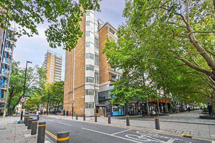 2 Bedroom Flat For Sale In Old Street, Clerkenwell, London, EC1V