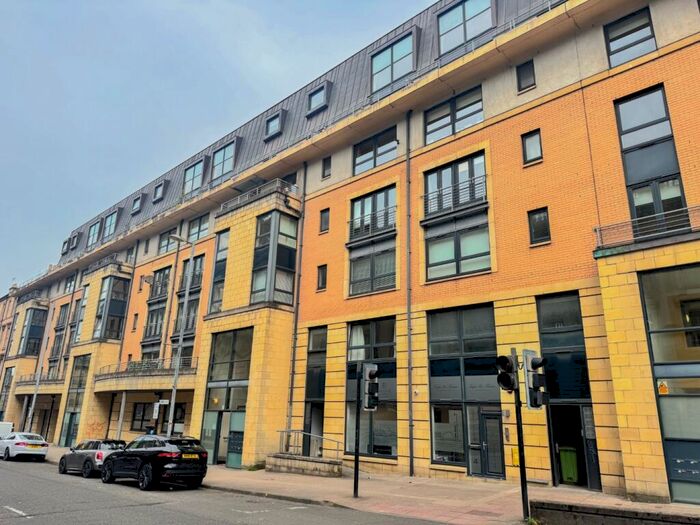 2 Bedroom Flat To Rent In Flat / Berkeley Street Glasgow, G3