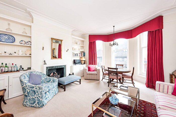 1 Bedroom Flat For Sale In Ormonde Gate, Sloane Square, London, SW3