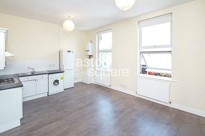 1 Bedroom Flat To Rent In Brent Street, London, NW4