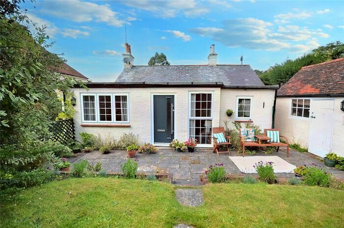 4 Bedroom Bungalow To Rent In Burnt Hill Road, Lower Bourne, Farnham, Surrey, GU10