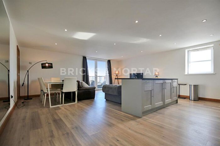 2 Bedroom Flat To Rent In Grainger Street, Newcastle Upon Tyne, NE1