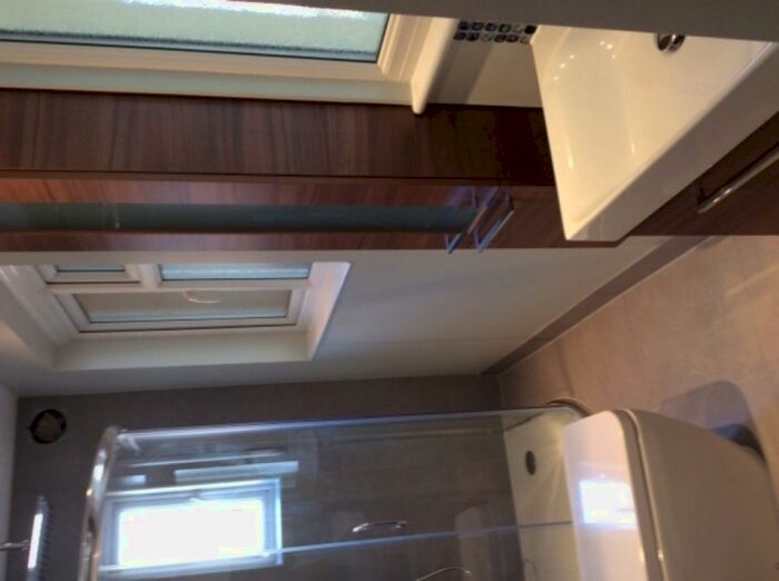 1 Bedroom Flat To Rent In Warwick Place, Summer Road, Thames Ditton, Surrey, KT7