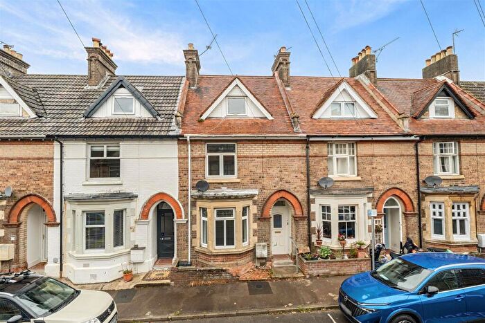 3 Bedroom Terraced House For Sale In Dukes Avenue, Dorchester, Dorset, DT1