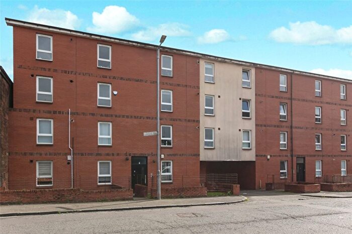 2 Bedroom Flat For Sale In Maukinfauld Road, Tollcross, Glasgow, G32