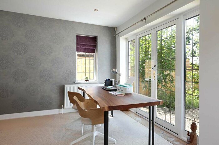 4 Bedroom Detached House For Sale In Hammersley Lane, Penn, Buckinghamshire, HP10