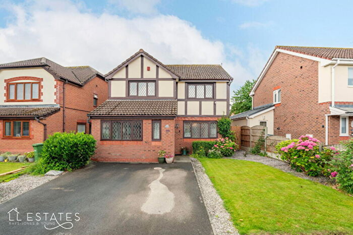 4 Bedroom Detached House For Sale In Ffordd Parc Castell, Bodelwyddan, LL18