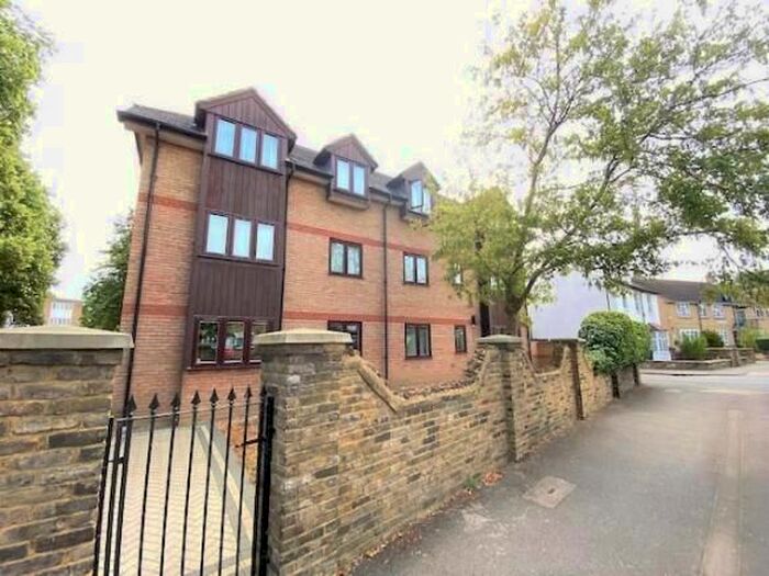 2 Bedroom Flat To Rent In St Marys Avenue Central, Norwood Green, Southall, UB2