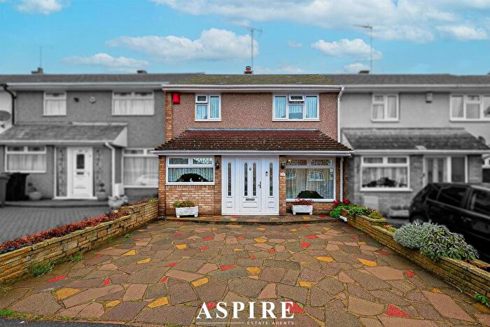 3 Bedroom Terraced House For Sale In ***No Onward Chain***Great Gregorie, Lee Chapel South, Basildon, SS16