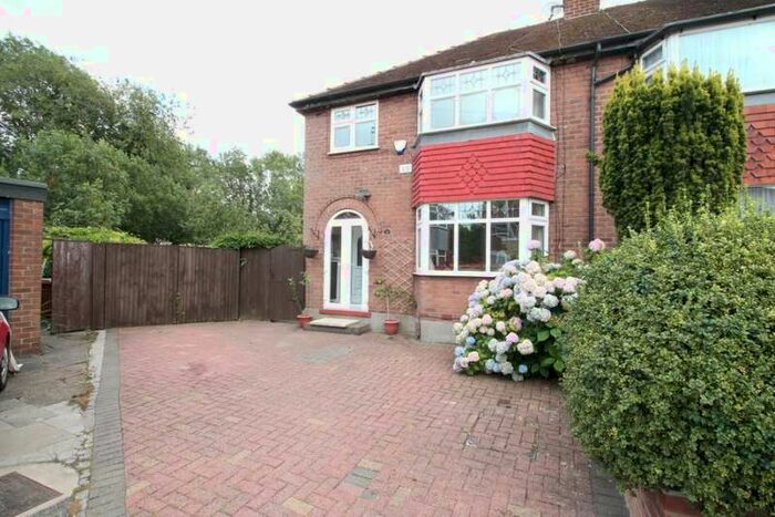 3 Bedroom Semi-Detached House To Rent In Pymgate Drive, , Cheadle, SK8