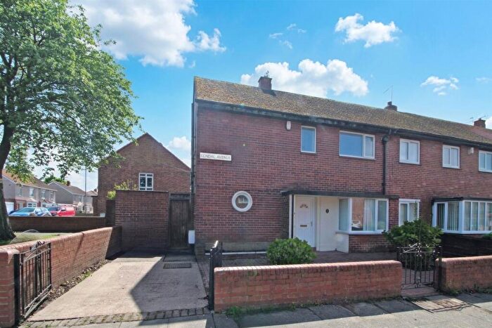 3 Bedroom Semi-Detached House To Rent In Kendal Avenue, Blyth, NE24