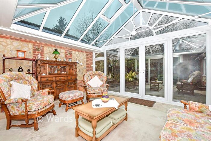 4 Bedroom Detached Bungalow For Sale In Somerfield Road, Maidstone, Kent, ME16