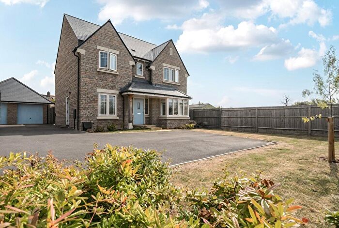 4 Bedroom Detached House For Sale In Whiting Way, Wrington, BS40