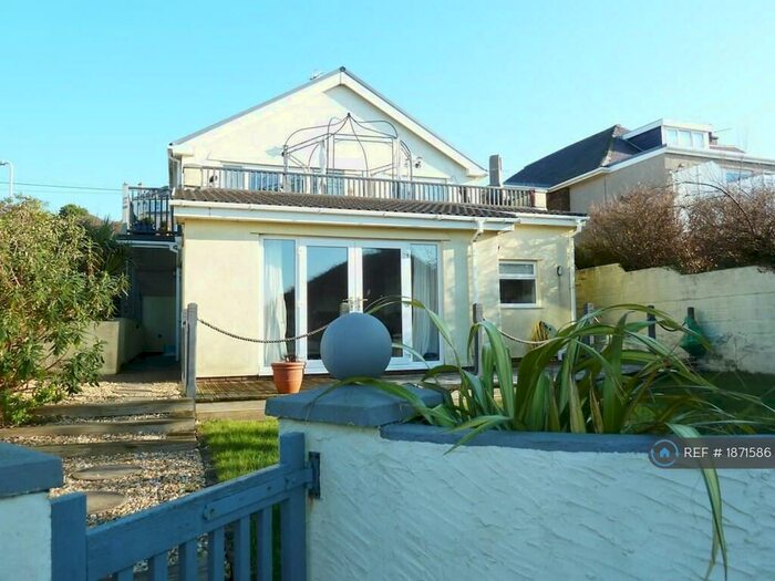 2 Bedroom Flat To Rent In Seaview Drive, Ogmore-By-Sea, Bridgend, CF32