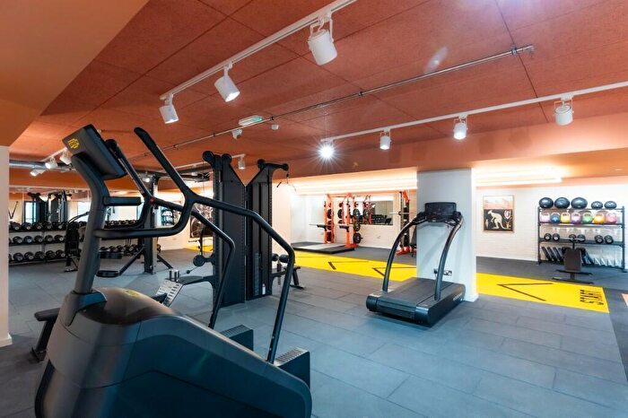 1 Bedroom Flat To Rent In Flat, Rockingham Street, Sheffield, S1