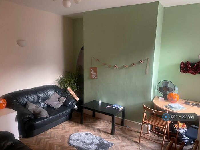 4 Bedroom Terraced House To Rent In Filey Road, Manchester, M14