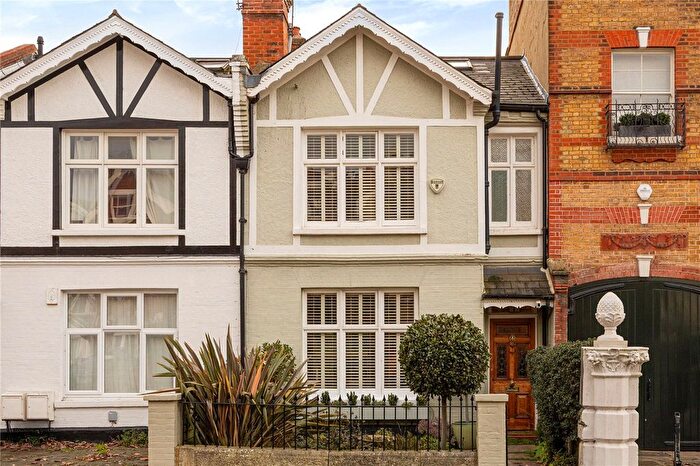 4 Bedroom Terraced House For Sale In Deodar Road, London, SW15