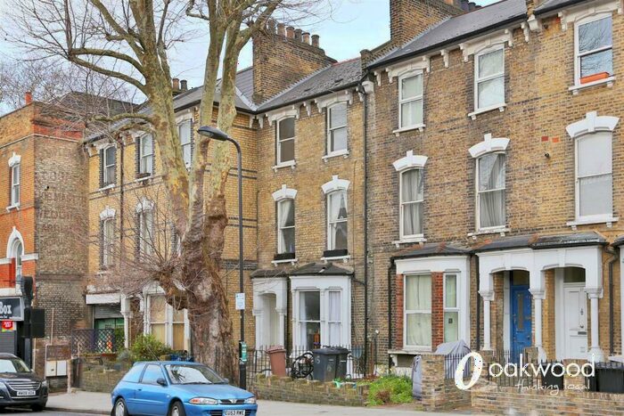 1 Bedroom Flat To Rent In Cazenove Road, Stoke Newington, N16