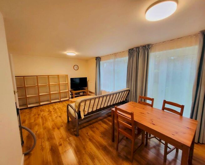 3 Bedroom Terraced House To Rent In Rede Close, Headington, OX3