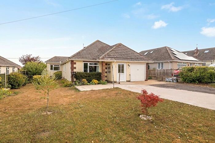 3 Bedroom Detached Bungalow For Sale In East Gomeldon Road, Gomeldon, SP4