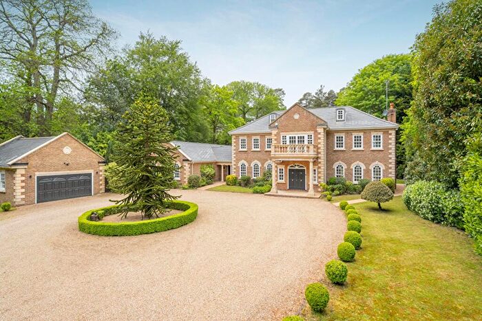 4 Bedroom Detached House To Rent In Wellington Avenue, Virginia Water, GU25
