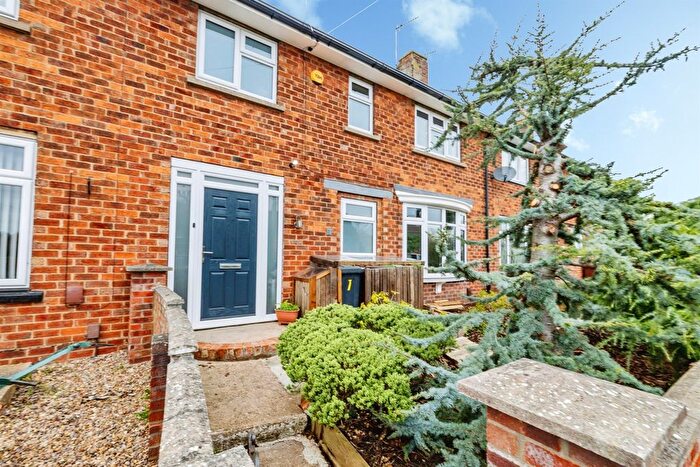 3 Bedroom Terraced House For Sale In Gayton Close, Lincoln, LN2