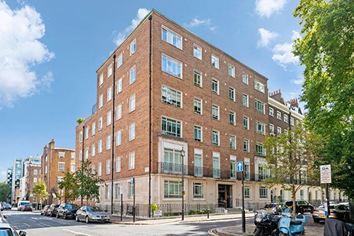 2 Bedroom Flat To Rent In Montagu Square, London, W1H
