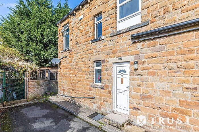 2 Bedroom Terraced House To Rent In Wellington Street, Batley, WF17