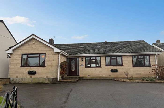 4 Bedroom Bungalow To Rent In Highbury Street, Coleford, Radstock, BA3