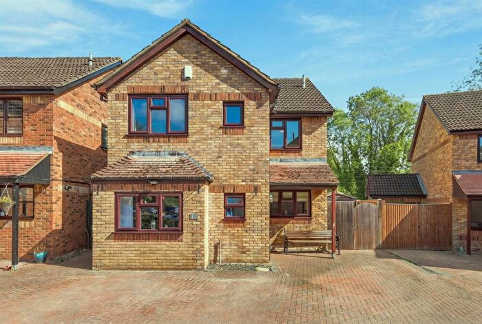 4 Bedroom Detached House For Sale In Meridian Way, Stanstead Abbotts, SG12