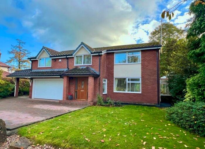 Houses for sale & to rent in SK6 4HA, Etherow Avenue, Bredbury Green