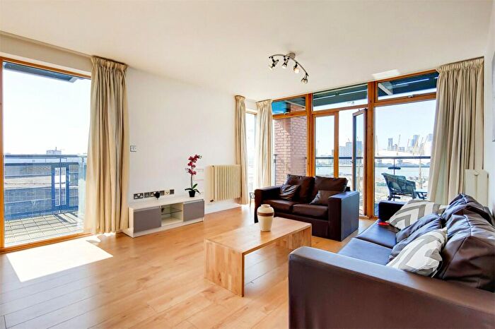 2 Bedroom Flat To Rent In Western Beach Apartments, Hanover Avenue, London, E16