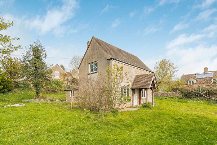 3 Bedroom Detached House For Sale In Oakridge Lynch, Oakridge Lynch Stroud, Gloucestershire, GL6