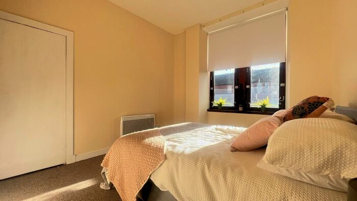 1 Bedroom Flat To Rent In Walter Street, Dennistoun, Glasgow, G31